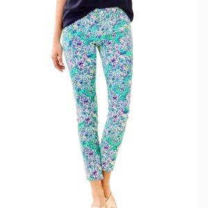 Lilly Pulitzer. New w/tags. South Ocean Skinny Crop. Monkey Sea.  Size 2.
